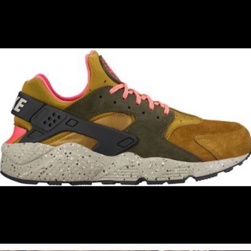 Nike Huarache Desert Moss